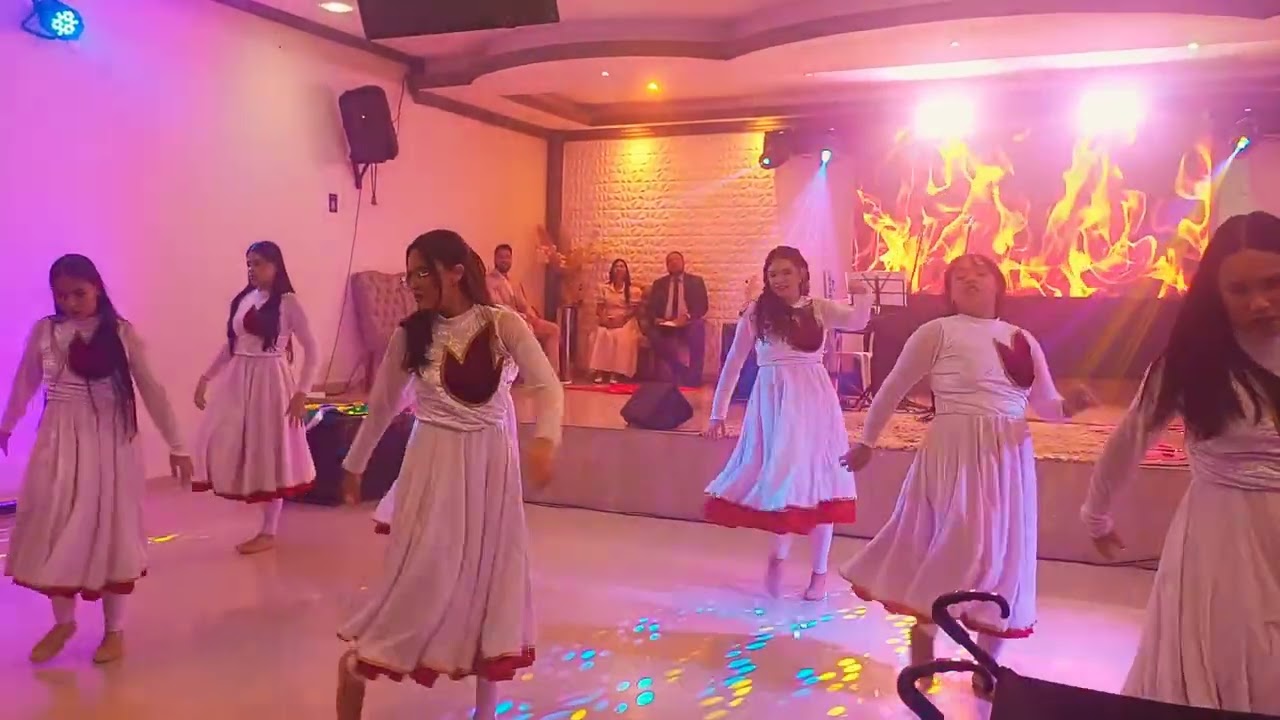 Coreografia fogo não queima fogo igreja evangélica aliança de milagres Manaus Amazonas 