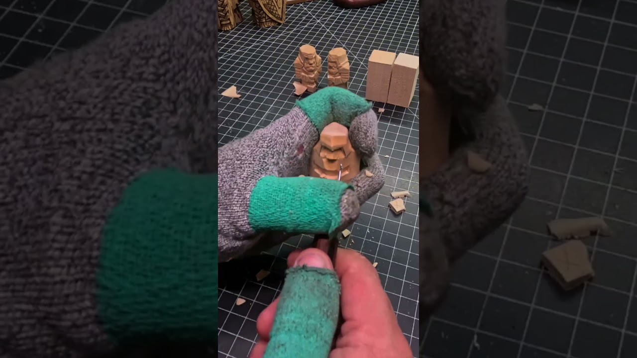 Whittle Hammer Warrior. #woodcarving #whittling #asmr #asmrsounds #asmrvideo