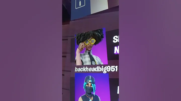 me acting dum while playing fornite