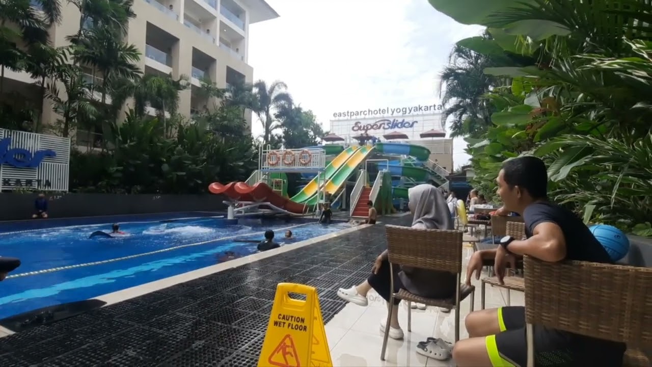 Main super slider di East parc jogja