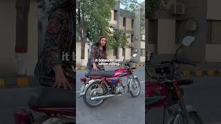 How to balance a motorcycle #bikergirl #howto #motorcycle #youtubeshort