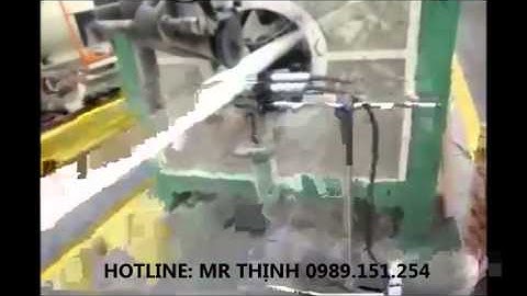 Máy in phun LINX   In thông tin trên ống.