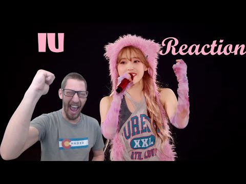 First Time Hearing IU '観客になる(I stan U)' Live Clip