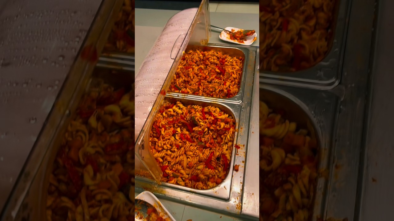 You Won't BELIEVE What's Inside the Copa Airlines VIP Lounge! 🤫 