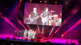 Enter Sandman (Metallica cover) with Joe Satriani and Steve Vai