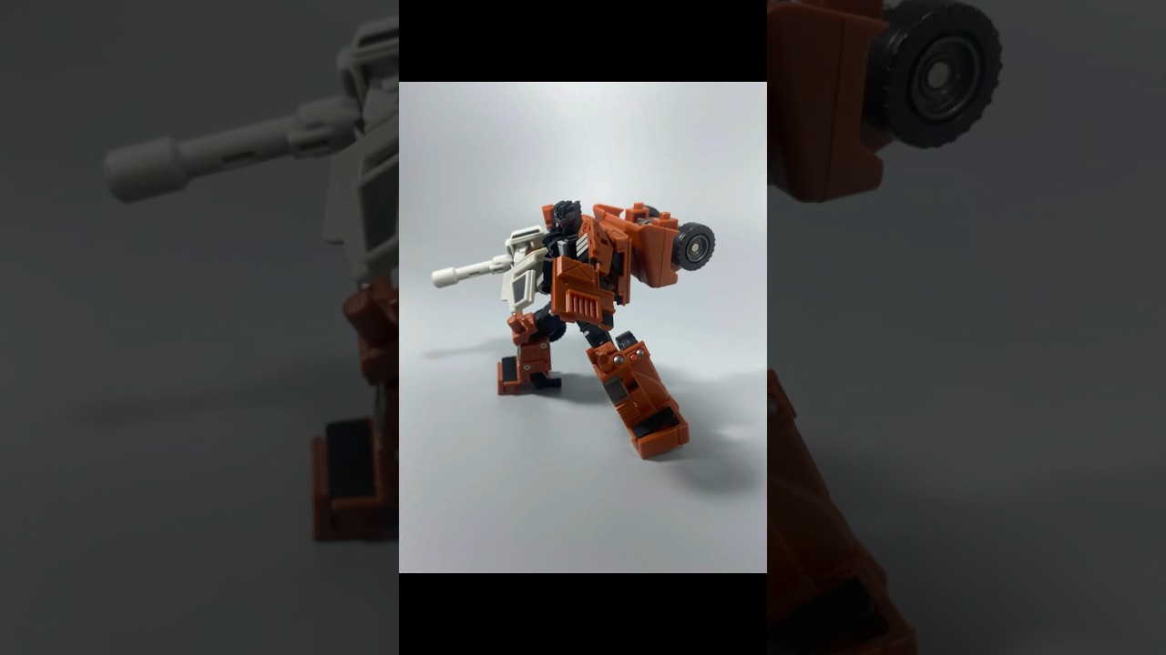 Transformers Fansproject CA-01 Warcry aka Swindle 