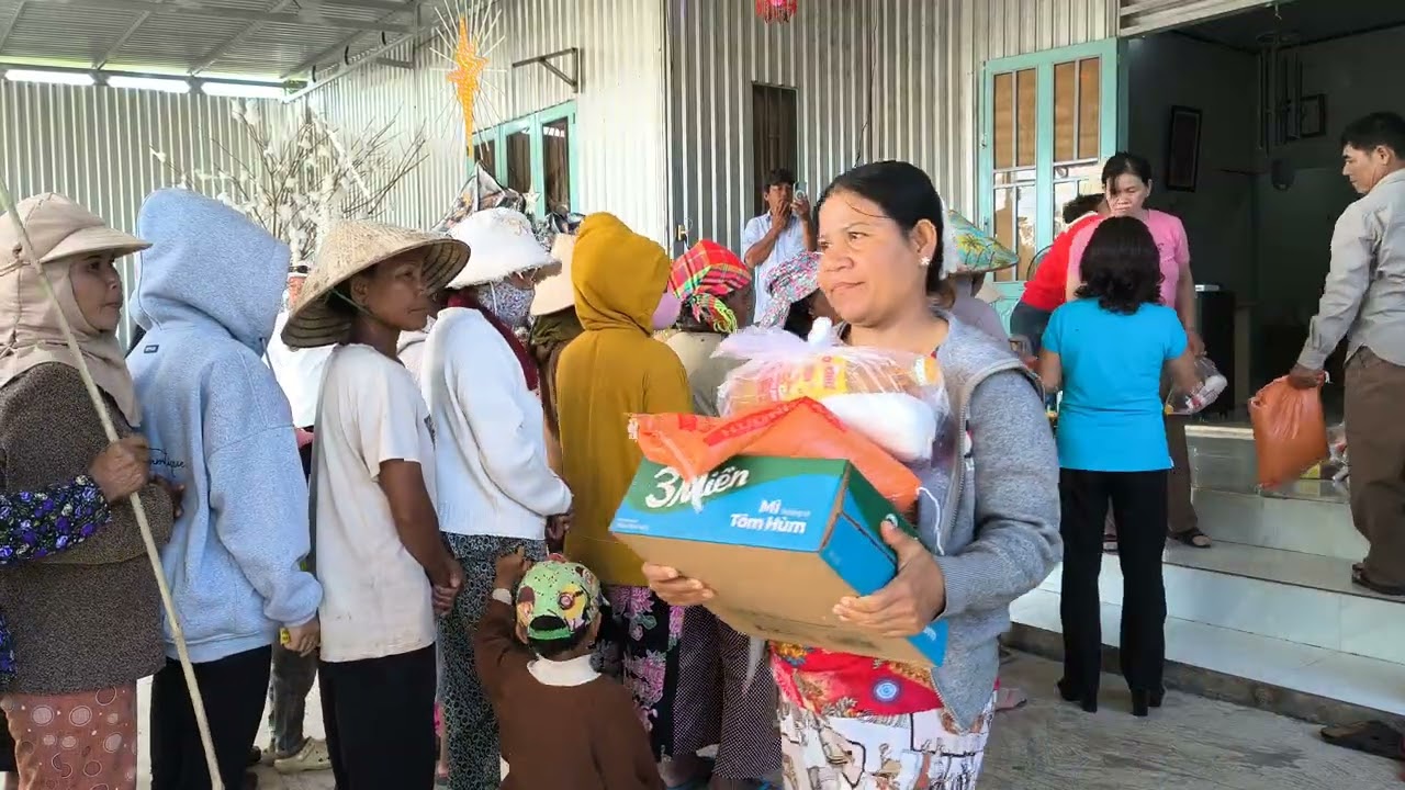 MÙA VỌNG YÊU THƯƠNG NƠI XỨ NGHÈO.