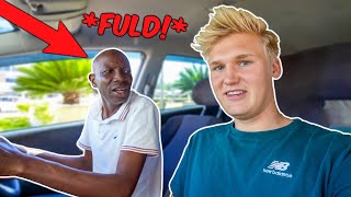 KØRER MED FULD TAXACHAUFFØR I AFRIKA!