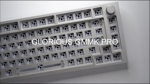 [ GLORIOUS ] GMMK PRO TAPE MOD & XMAS BUILD ! ! !