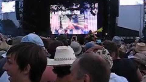 Rolling Stones - Start Me Up (Entrance) Isle Of Wight Festival - 10 June 2007