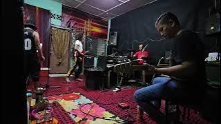 TAMU BERADU (SPRING) - Cover by AQSA