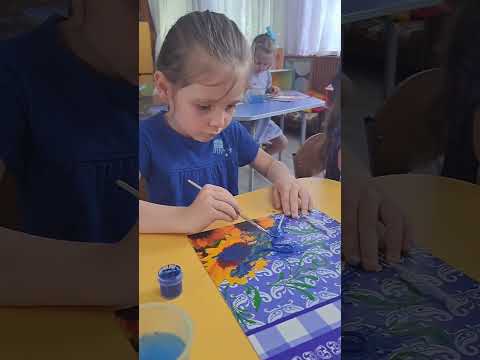 КОЛЬОРОВИЙ ТИЖДЕНЬ Колір дня синій 