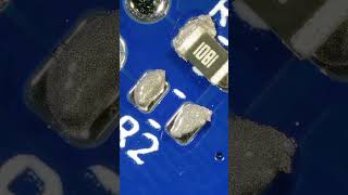 Hier ein kleines Short zum SMD löten. #elektronikk #diy #arduino #aliexpress #löten #elektronik #smd