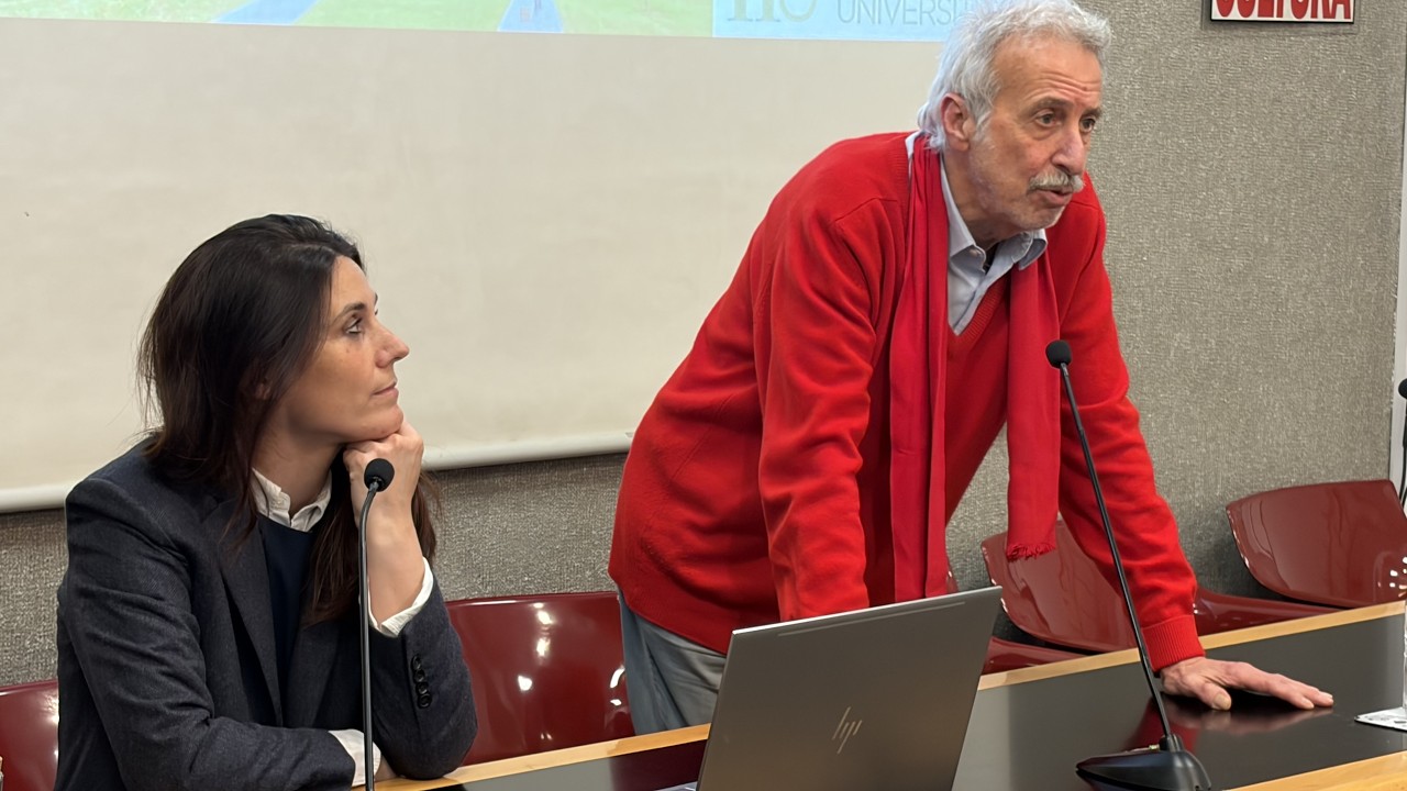 A CHE PUNTO È LA MACCHINA INTELLIGENTE?