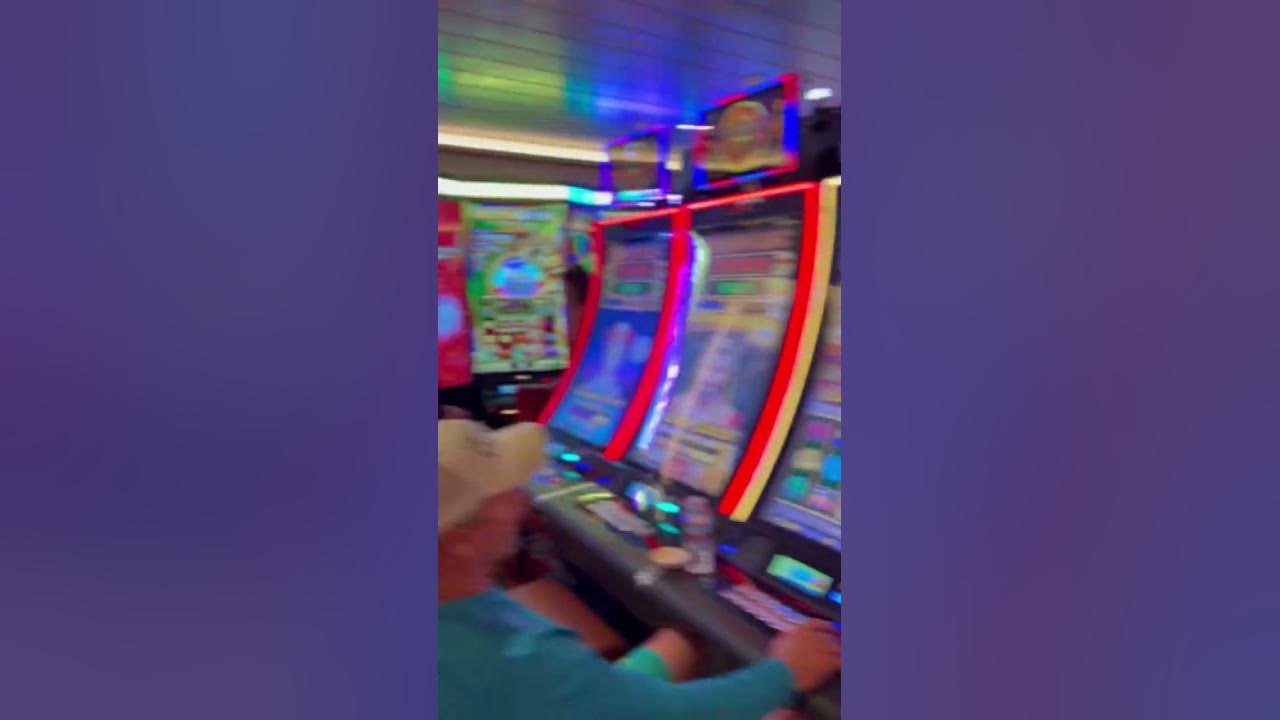 mardi gras casino bar menu
