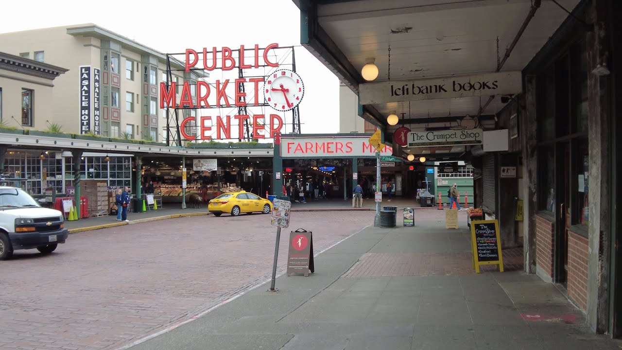 Seattle Pike Place Market Walk in 4K March 2022
