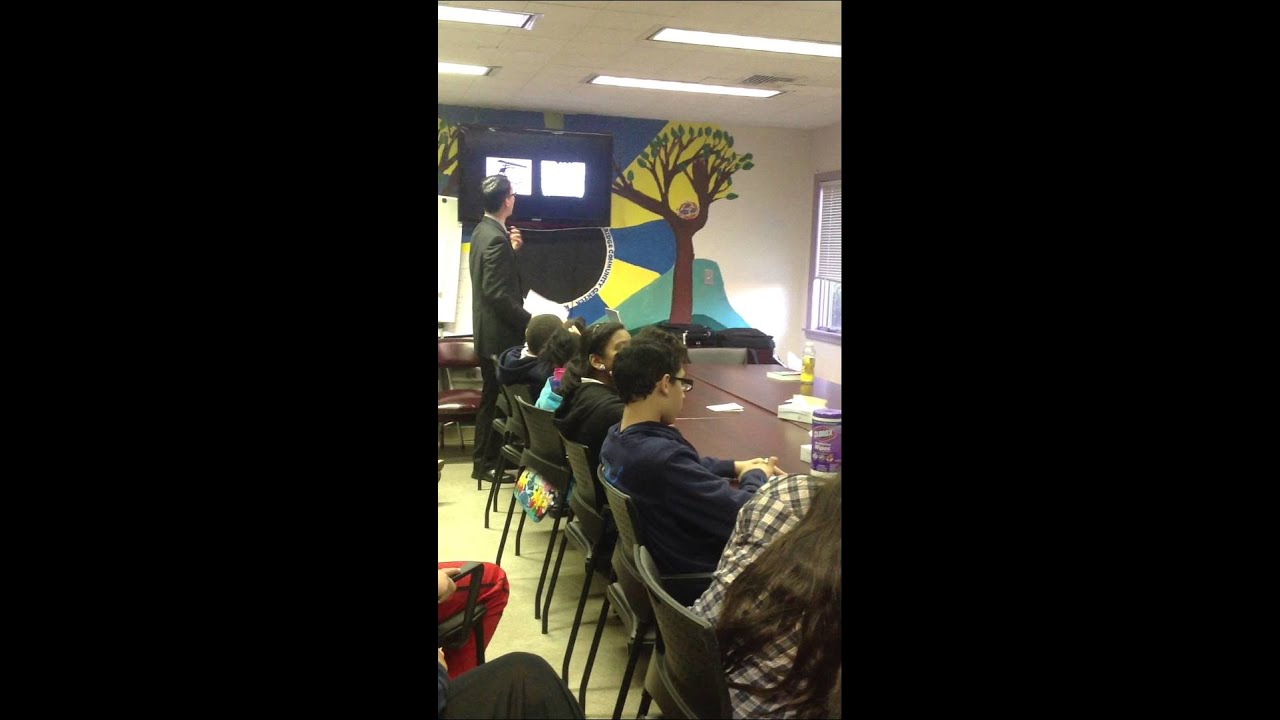 Gene Luen Yang Visits BookUpNYC