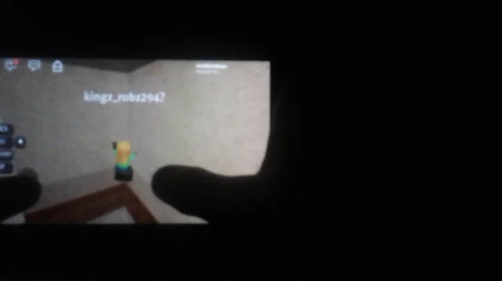 Lol my first vid! (Roblox warning) Clarra & Starr'...