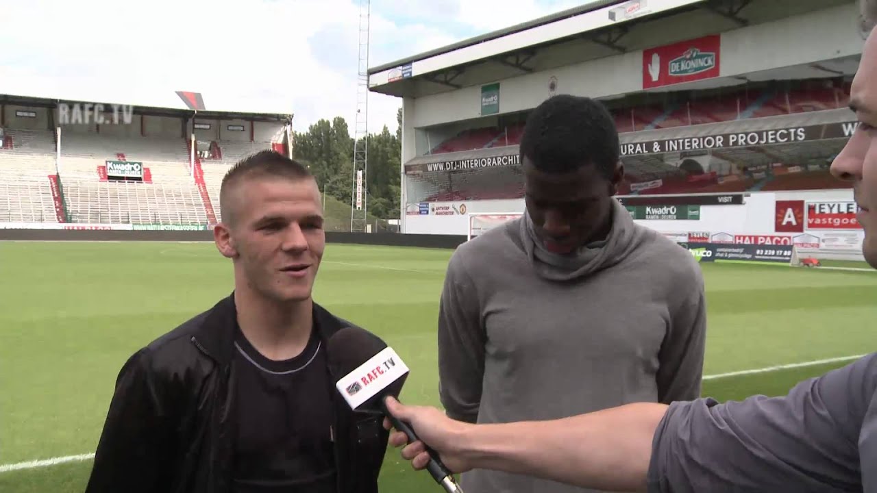 30/08/2012 aankomst  Luke Giverin en Gyliano van Velzen