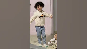 هوبا تيتو مامبو 