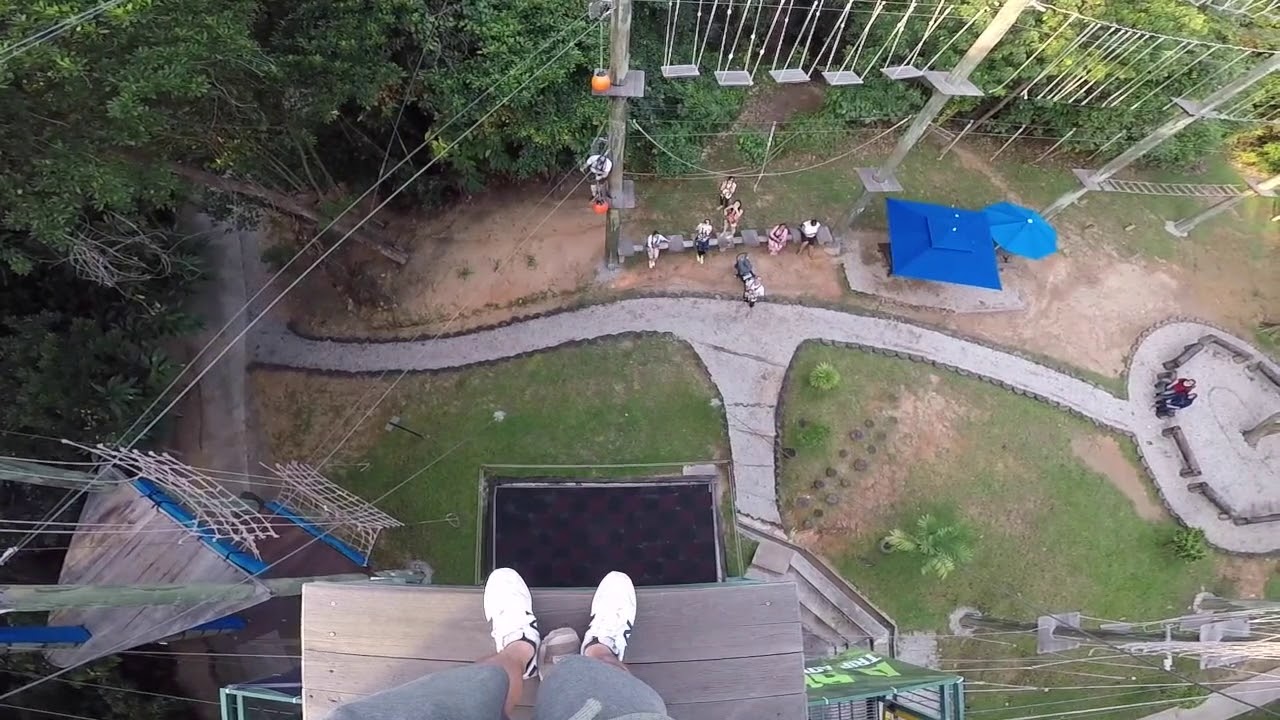 Sentosa-----Mega Jump - YouTube