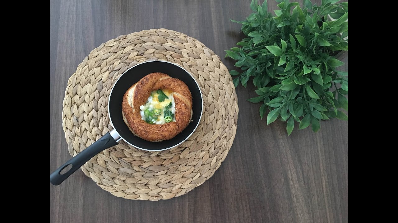 Kaşarlı Simit Omlet Tarifi – Pratik Yemek Tarifleri – Melis’in Mutfağı