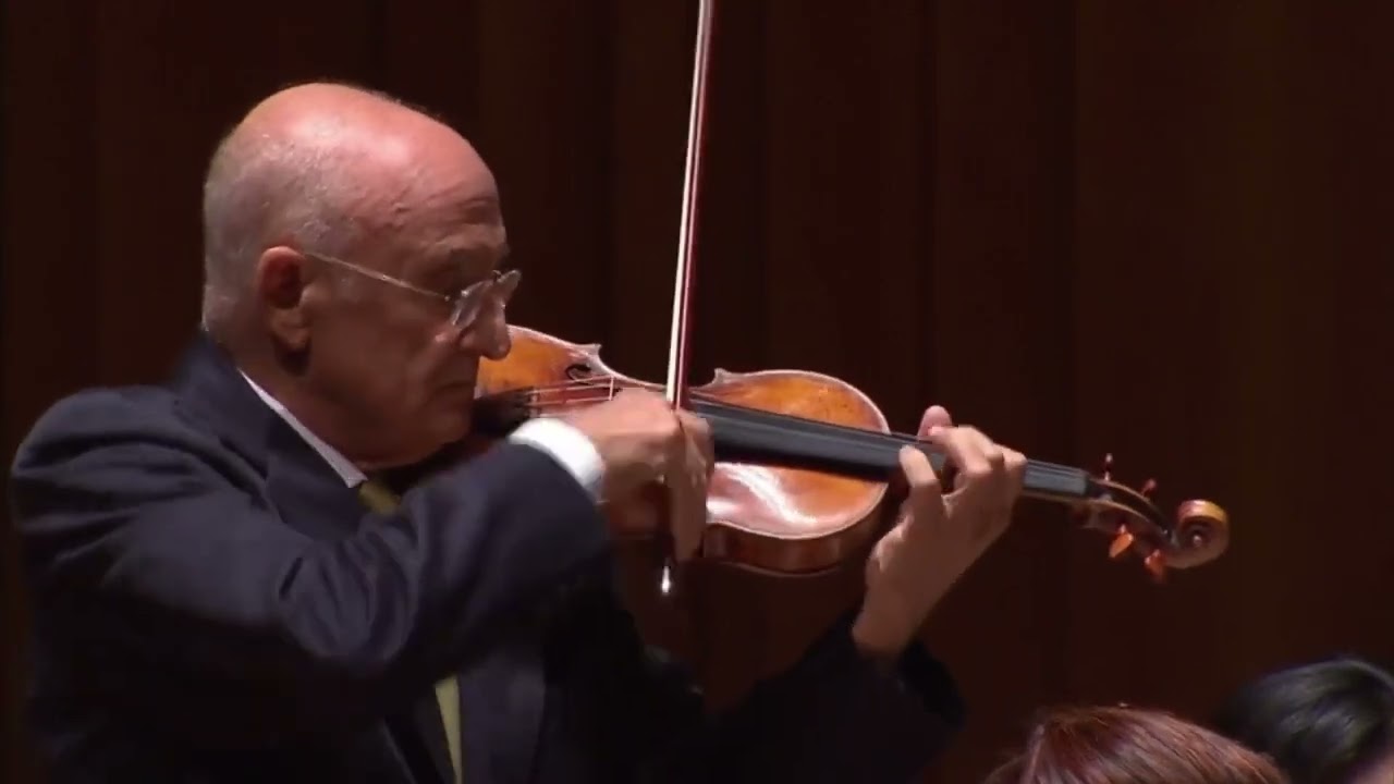 Paganini "La Campanella" - Salvatore Accardo play live at age 72
