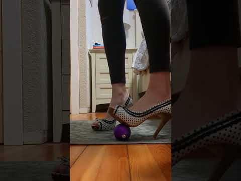 April's Christmas special #asmrcrush #satisfying