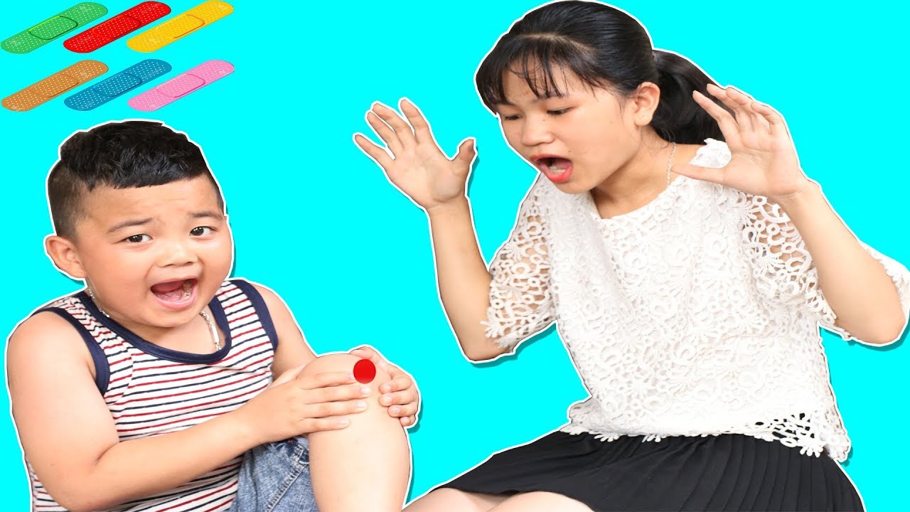 The Boo Boo Song | Children Songs & Nursery Rhymes by Red Finger Family ...