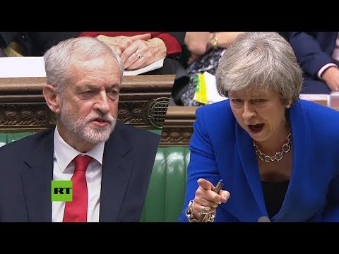 ¿Llamó Jeremy Corbyn "mujer estúpida" a Theresa May?