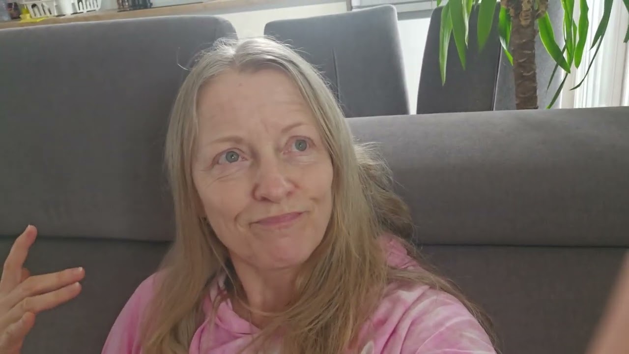 Najnovší obraz 🎨, skica nového obrazu, teším sa na jar 🌞🙏🍀🌲🦋🌼