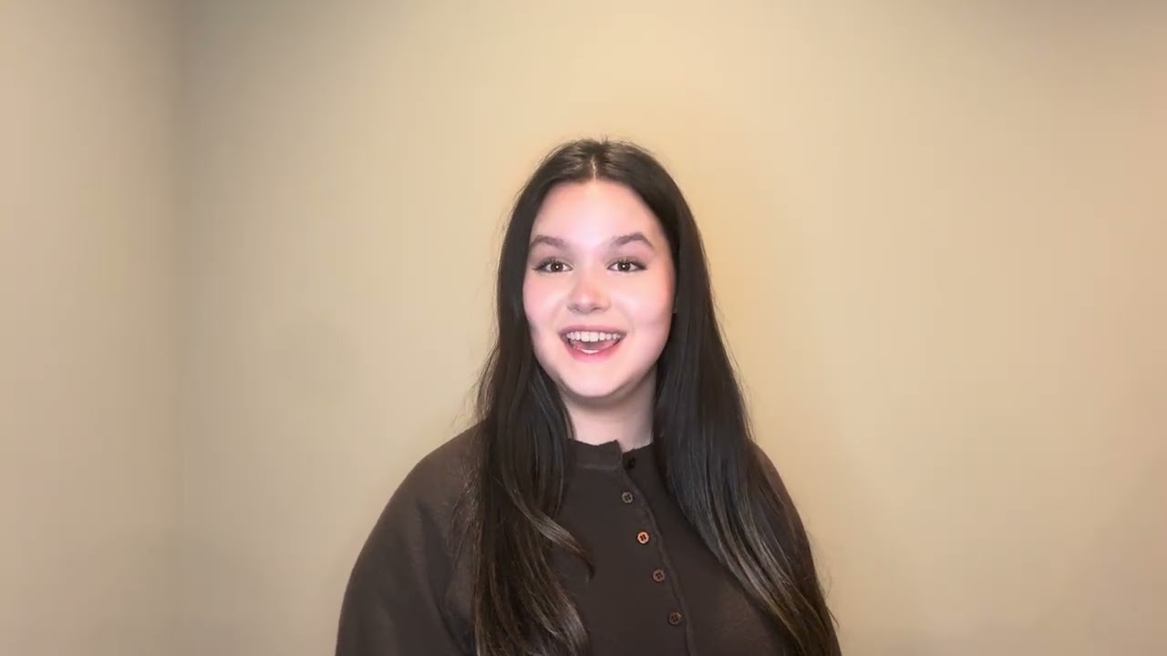 Natalia Vella sings 'Wait A Bit' preview