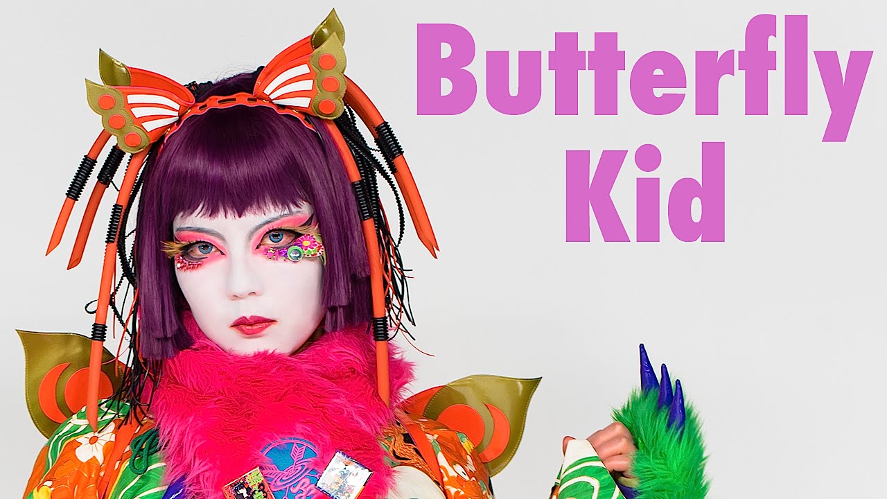 Cyber Kimono Styling by Japanese fashion model BAZOOKISTAN｜バズーキスタンのサイバー着物コーデ紹介