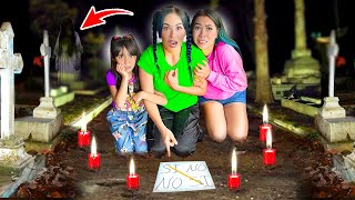 PASAMOS 24 HORAS EN EL CEMENTERIO *Hicimos un ritual a las 3 AM* 😰⚰️| Karla Bustillos