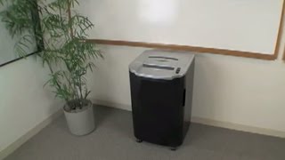 Manufacturer Video of the Swingline LM12-30 Heavy-Duty Micro-Cut Shredder
