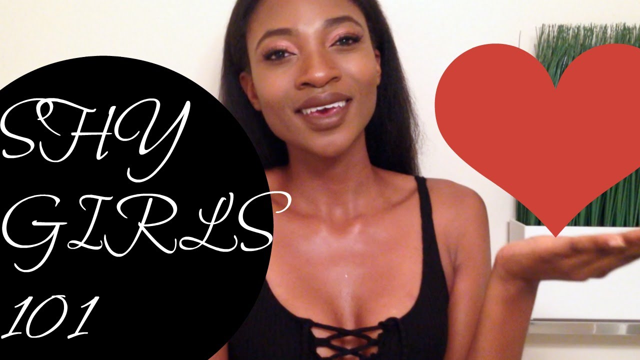 7 SIGNS A SHY GIRL LIKES YOU