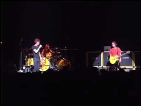 B'z “ギリギリchop” に隠された意味