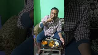 Fish Curry Roti Rice And Onion Bahut Testy Bana 🤩#foodie #nonveglover #shorts #vlog