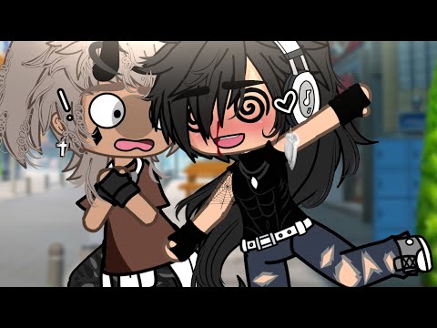||Es que ella