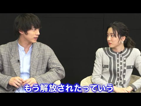 永野芽郁は撮影時によく悪夢。坂口健太郎はすぐ寝る／映画『仮面病棟』映像特典