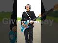 Red Hot Chili Peppers/Give It Awayベース弾いてみた!レッチリ最高✨️💪カメラマンはお父さん!@Takuriku_PAPA#redhotchilipepper