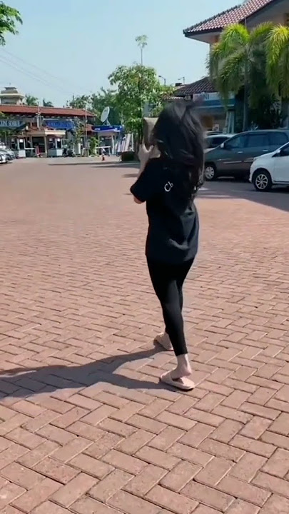 Kau lihat aku disini menunggumu #bahagialahbersamanya #akurindu #dashuciha #bisaaja @bisaaja17