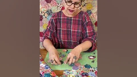 Colour Selection for Hexie Flowers