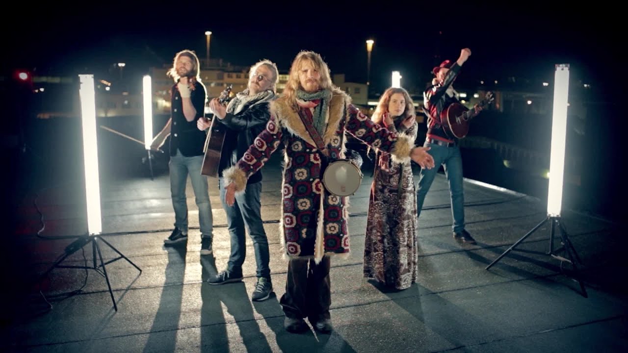 From Sweden, Singing To Iraqi Falafel (original) Alla Fagra feat. Behrang Miri - Falafelstaden