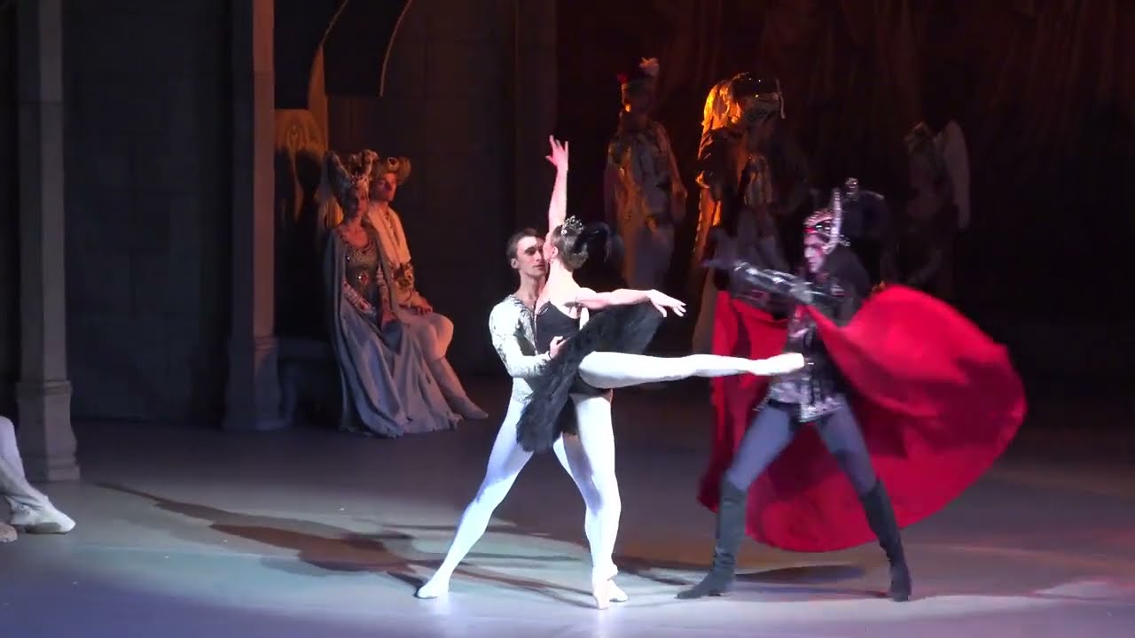 Osmolkina Stepin (Mariinsky Ballet) Black Swan pas de deux
