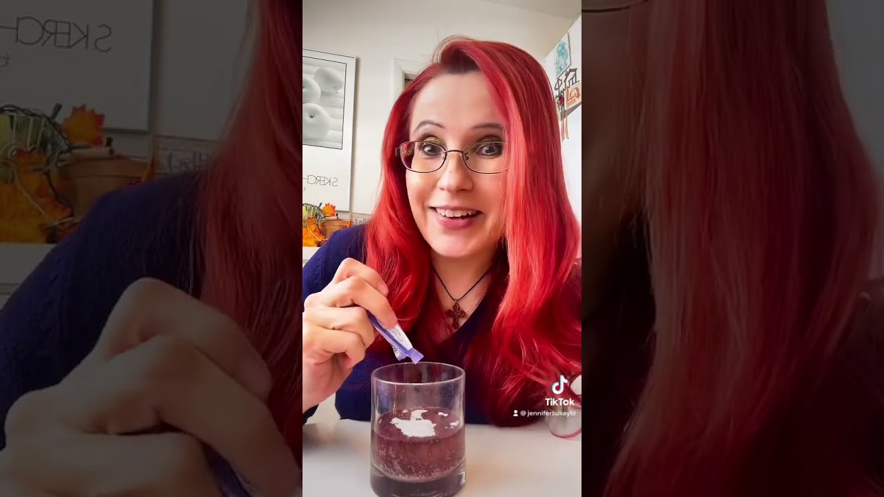 Nerds Grape and Strawberry drink mix taste test! 