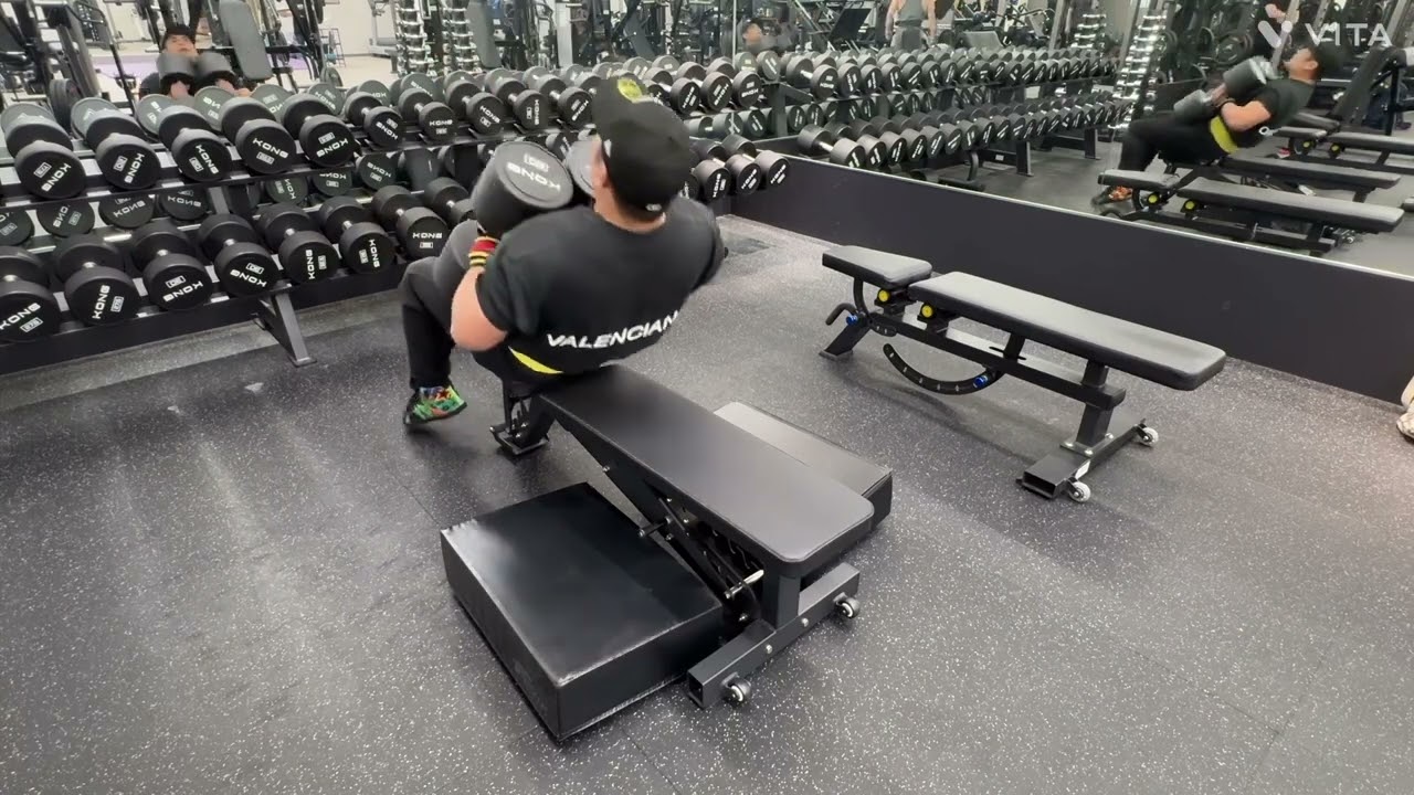 ふじたひろゆきダンベルベンチプレス60kg✖︎11 - YouTube