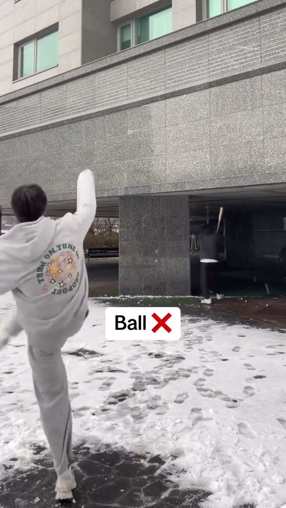 Took splitter a little too literal ?❄️ (via @dong__415/IG)