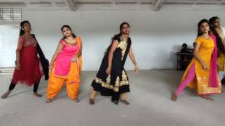 Kannada-Remix Dance By Kavyashree Group By Sree Vijaya Pu College