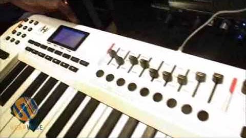 M-Audio Axiom Pro 49 MIDI Controller Keyboard: Who Is The Real Pro?